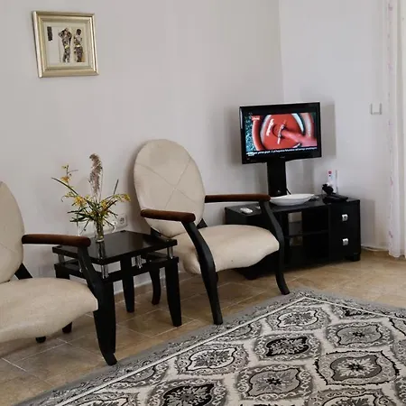 Appartamento Lovely With Shared Pool Near Calis Beach In *