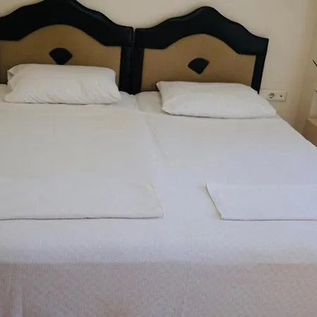 Appartamento Lovely With Shared Pool Near Calis Beach In